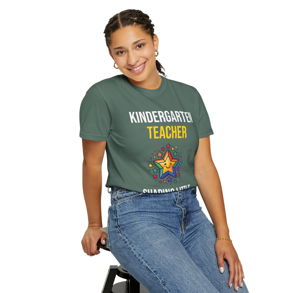 Kindergarten Teacher T-Shirt - "Shaping Little Minds Daily" Cute Star Design