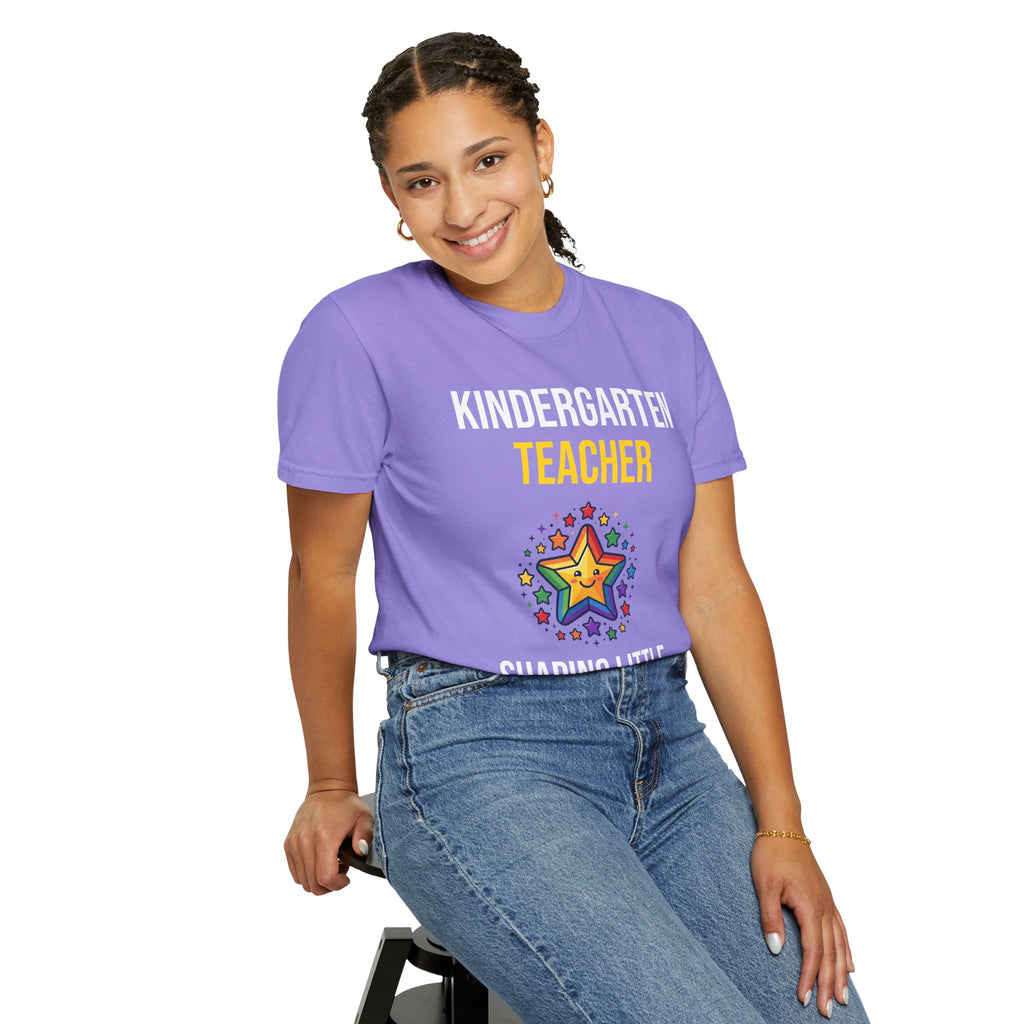 Kindergarten Teacher T-Shirt - "Shaping Little Minds Daily" Cute Star Design