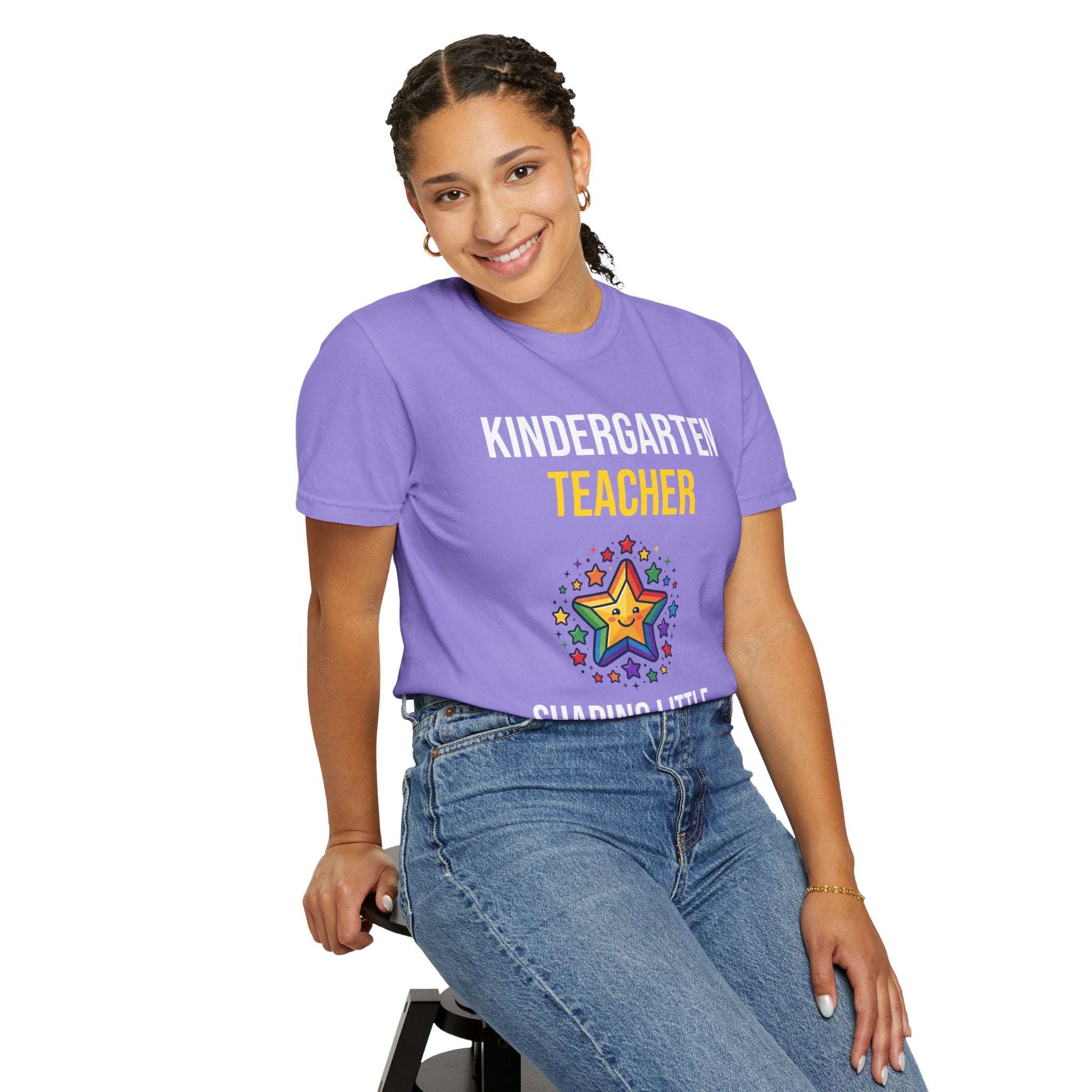 Kindergarten Teacher T-Shirt - "Shaping Little Minds Daily" Cute Star Design