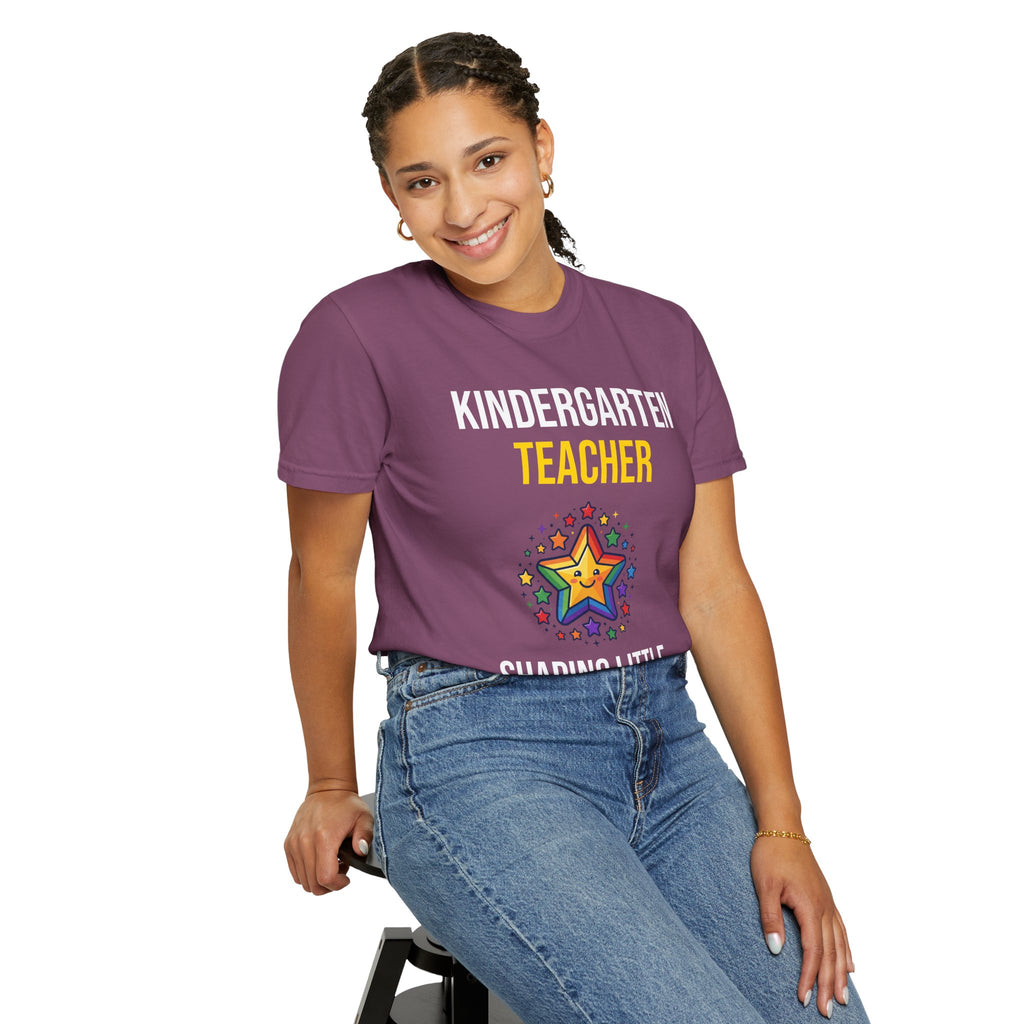 Kindergarten Teacher T-Shirt - "Shaping Little Minds Daily" Cute Star Design