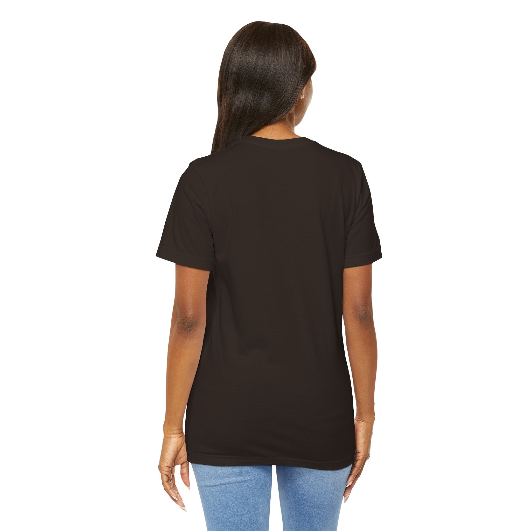 That Girl Era T-Shirt – Retro Mountain Graphic Tee for Empowered Women