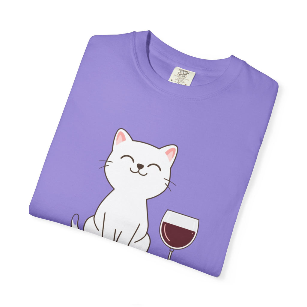 Mama Cat T-Shirt — Cute Cat & Wine Graphic Tee for Cat Moms