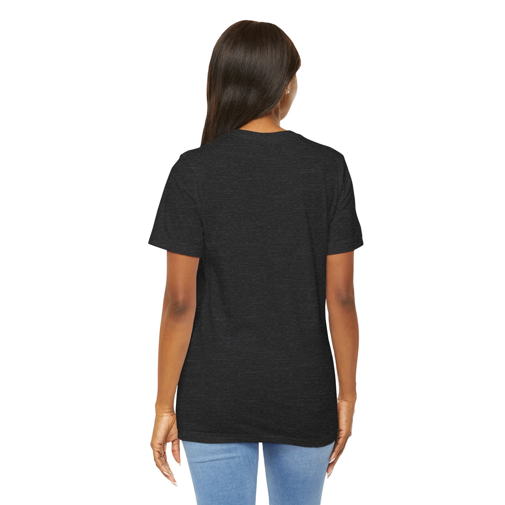 That Girl Era T-Shirt – Retro Mountain Graphic Tee for Empowered Women