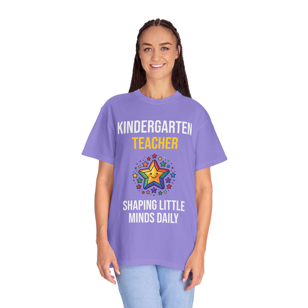 Kindergarten Teacher T-Shirt - "Shaping Little Minds Daily" Cute Star Design