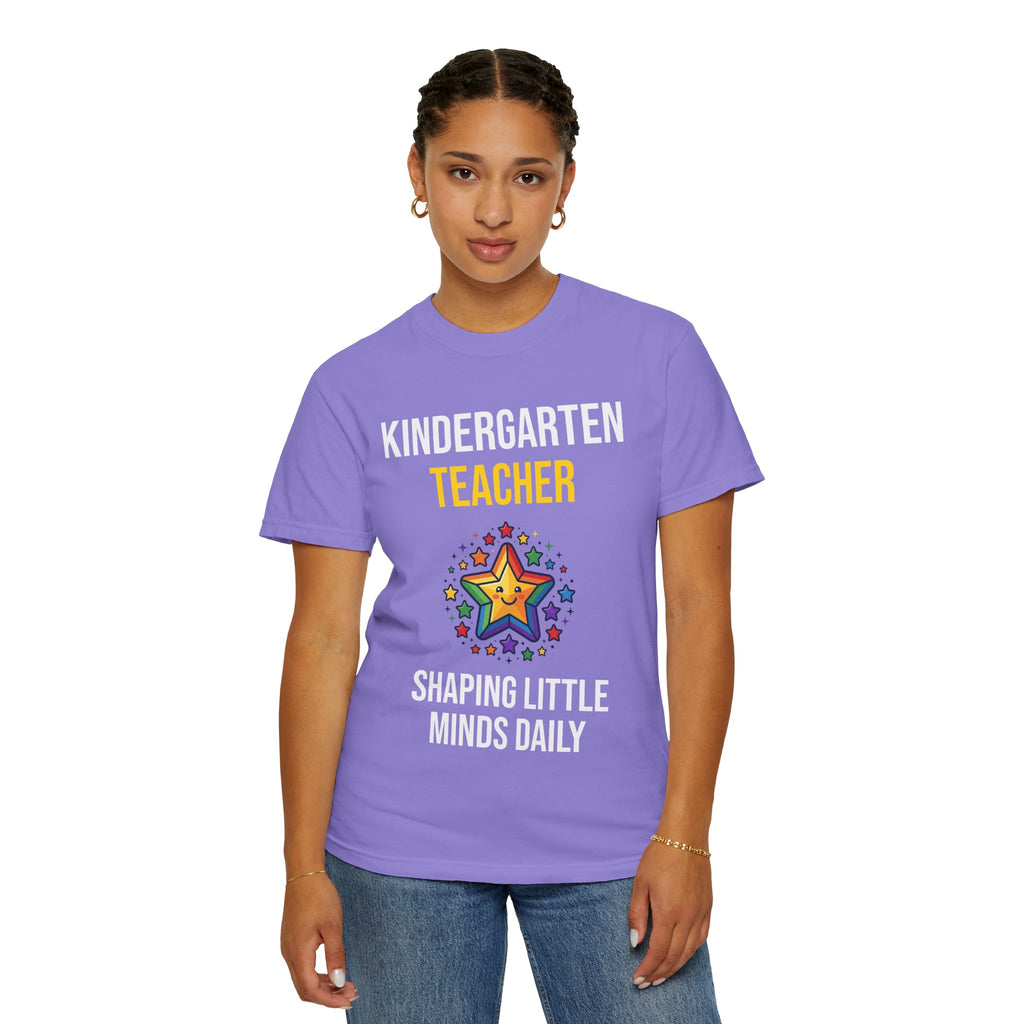 Kindergarten Teacher T-Shirt - "Shaping Little Minds Daily" Cute Star Design