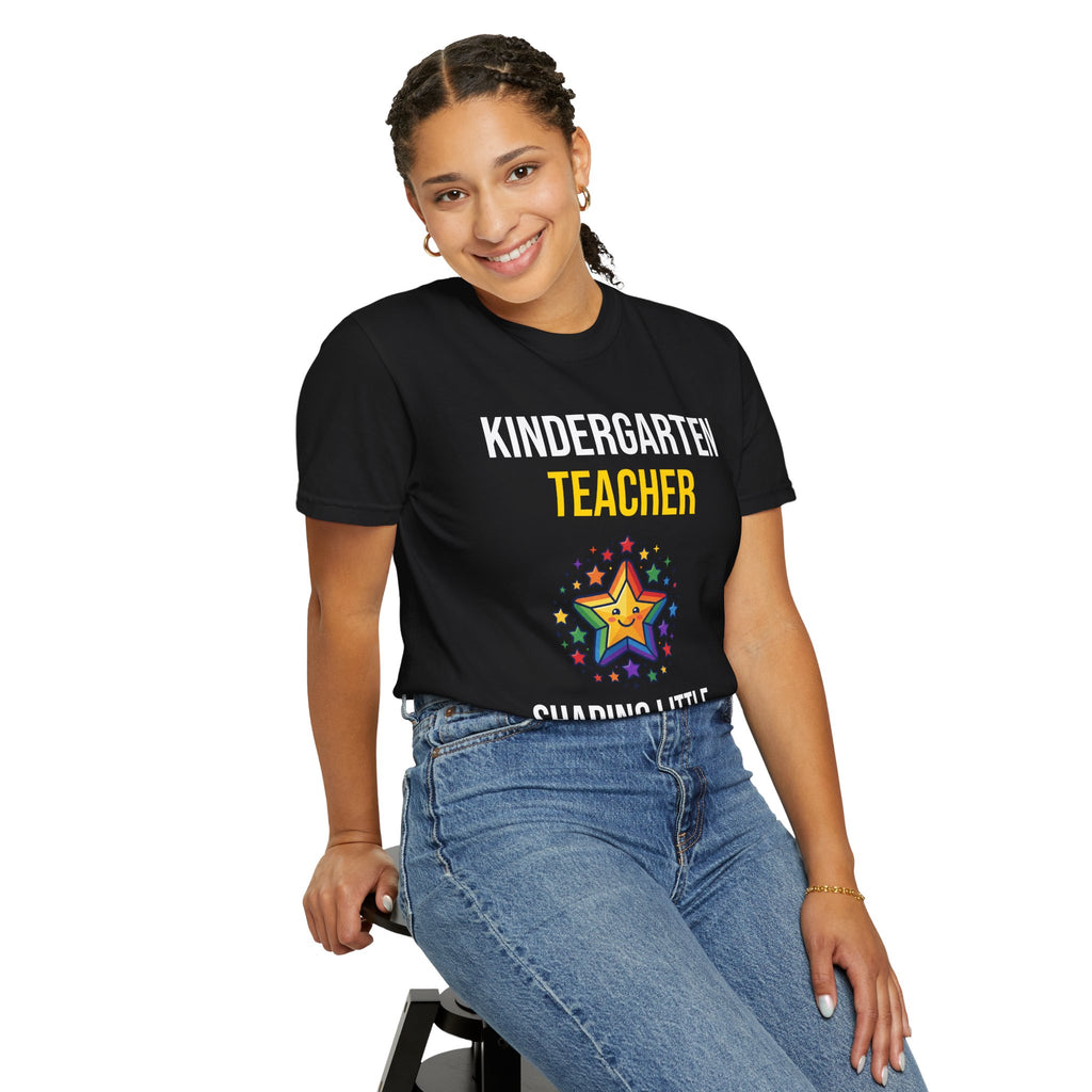 Kindergarten Teacher T-Shirt - "Shaping Little Minds Daily" Cute Star Design